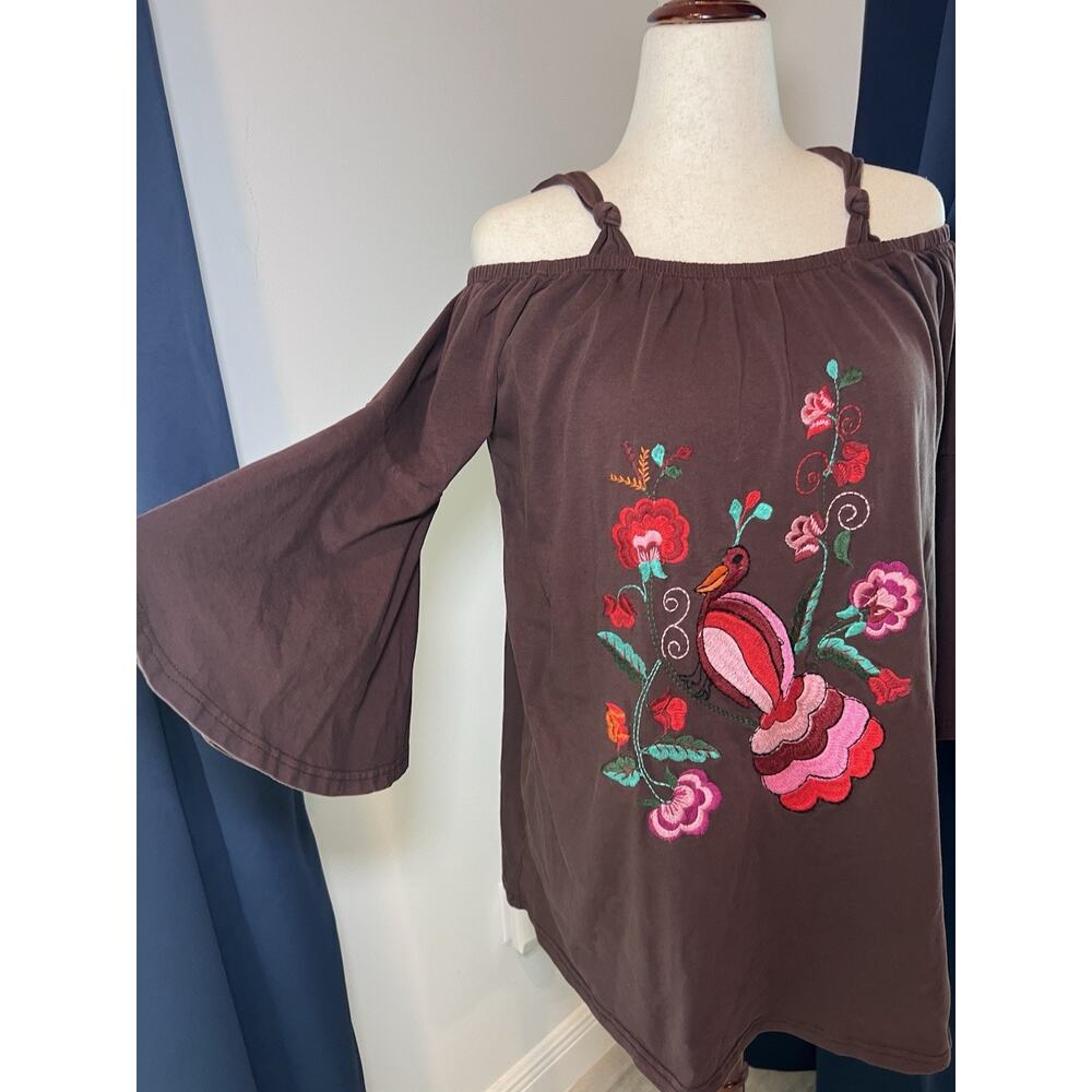 VA VA By JOY HAN (L) Top-BROWN Embroidered Bird Floral Peasant Bohemian Folk Art